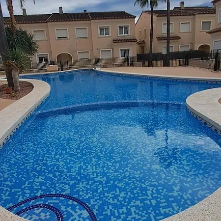 Casa Cristalina. Brisa Del Mar De Con Sus Calas. Mar Y Piscina En Familia.
