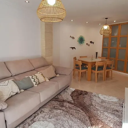 Casa Cristalina. Brisa Del Mar De Con Sus Calas. Mar Y Piscina En Familia. Appartamento