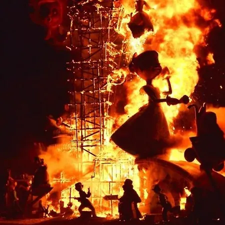 Casa Cristalina. Brisa Del Mar De Con Sus Calas. Mar Y Piscina En Familia. Jávea