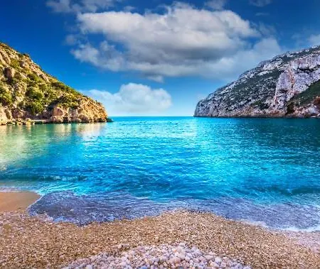 Casa Cristalina. Brisa Del Mar De Con Sus Calas. Mar Y Piscina En Familia. Хавеа