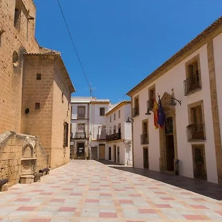 Casa Cristalina. Brisa Del Mar De Con Sus Calas. Mar Y Piscina En Familia.